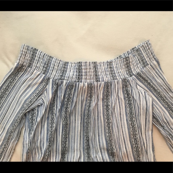 Off the shoulder blue long sleeve! - Picture 2 of 5